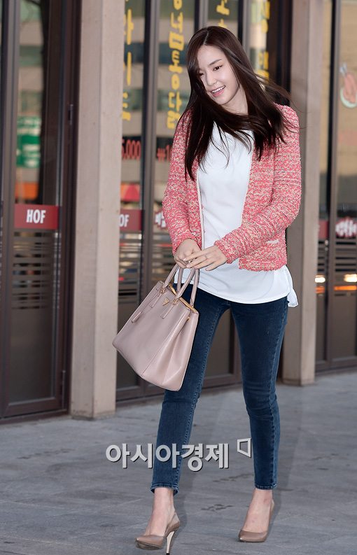 [포토]공현주 '봄바람 맞으며'