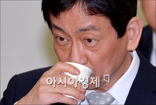 [포토]속타는 진영 장관 내정자