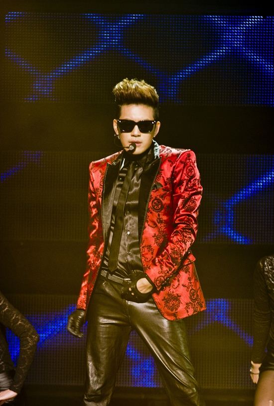 '입대' 세븐, '혜성'처럼 등장해 '바람'과 같이 사라지다