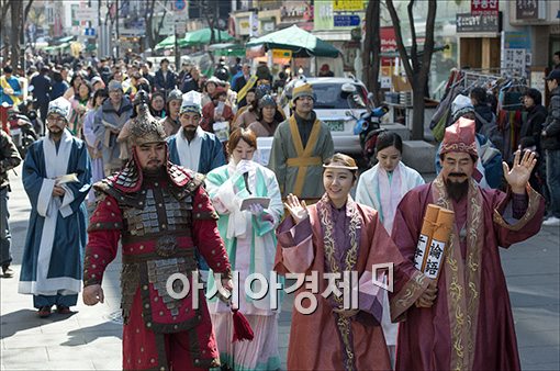 [포토]"백제의 빛, 왕인박사 일본가오~"