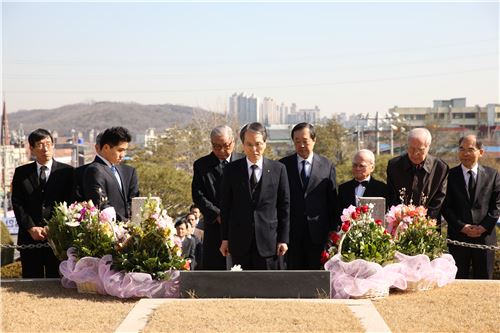 [포토]유한양행 창업자 故유일한 박사 영면 42주기