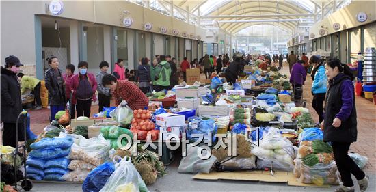 녹차골 보성향토시장, 첫 장날 풍경 살아있네~