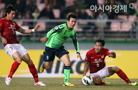 [포토] 서상민 '수비 사이를 뚫고'