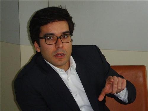 독일 4대 전력회사인 EnBW의 마티아스 리벨 대외업무 담당관이 원전 폐지로 인한 회사의 입장에 대해 설명하고 있다. 