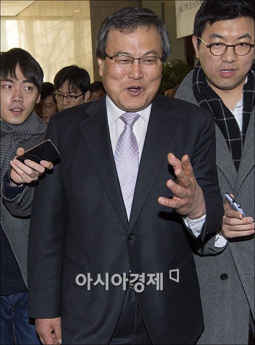 [포토]출근하는 최문기 장관 내정자