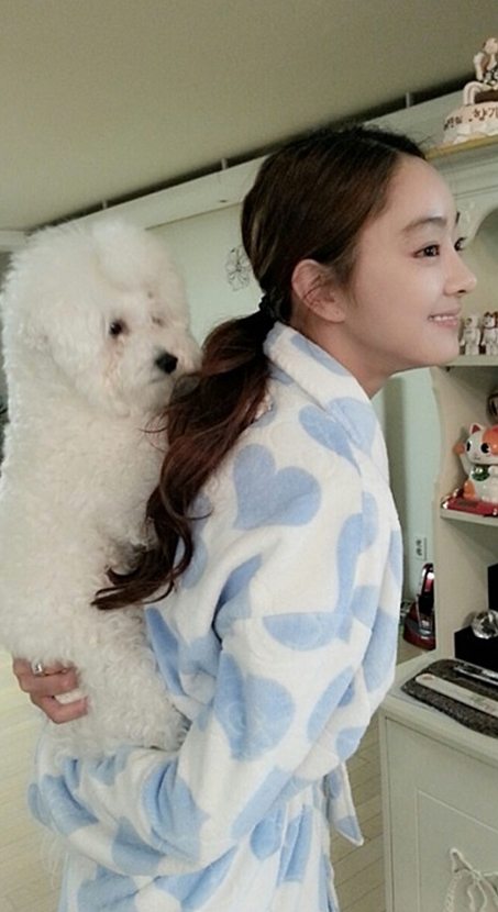 서효림, 남다른 강아지 사랑 인증샷 '어부바'