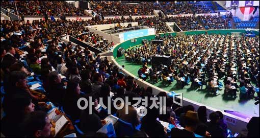 [포토]설명회장 찾은 학부모들