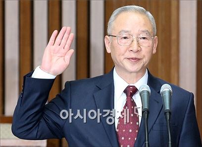 [포토]증인선서 하는 남재준 후보자