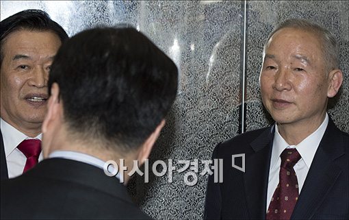 [포토]'비공개 청문회하려 갑니다'