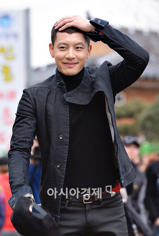 세븐, 팬들 위해 입대 전 신곡 ‘고마워’ 무료 공개