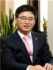 김화동 국가과학기술위원회 상임위원