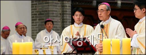 [포토]천주교 주교단 새 교황 즉위 경축 미사