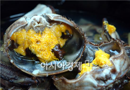 [남도 웰빙음식여행]섬진강 '참게탕' 즐기기