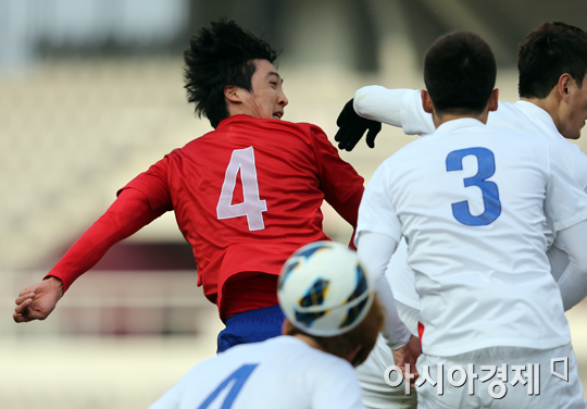 [포토] 곽태휘 '나는야 골 넣는 수비수'