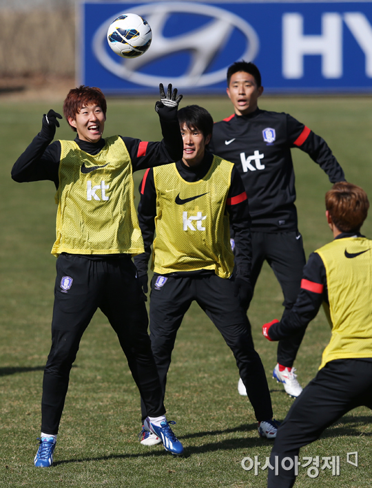 [포토] 손흥민 '즐거운 공놀이'