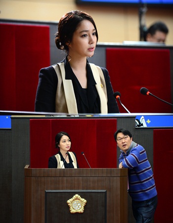 '내연모' 이민정, 연설장면 촬영 '국회의원 포스' 눈길