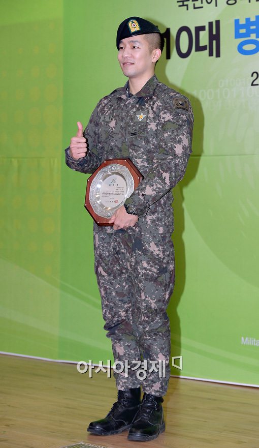[포토]상추, 대한민국 군인이 '최고'