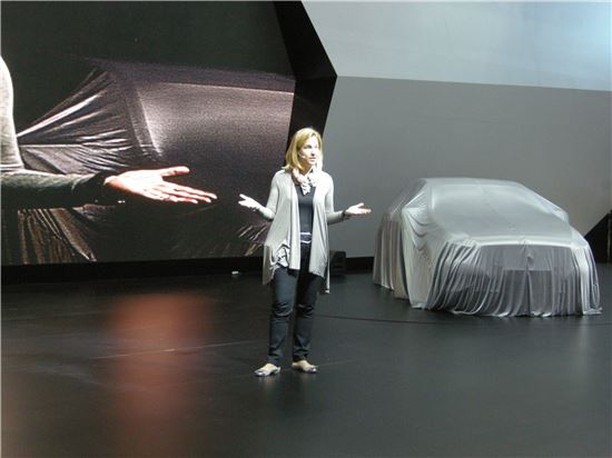 [서울모터쇼]브리타 제에거 벤츠 신임 사장 "수입차 2위 수성에 총력"