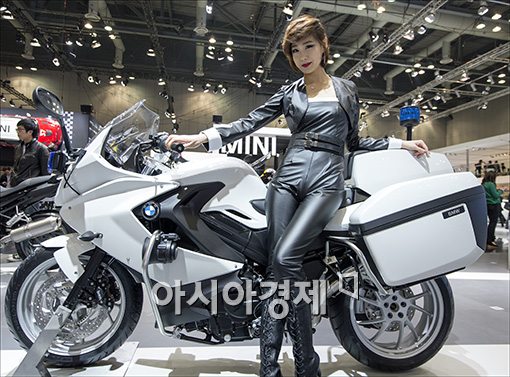 [포토]BMW, 투어러를 위한 F800GT 공개