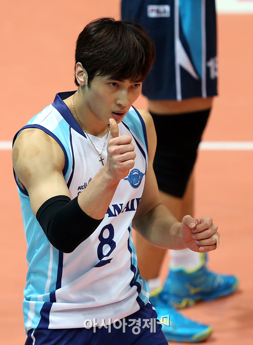 [포토] 김학민 '경기는 끝나지 않았다'