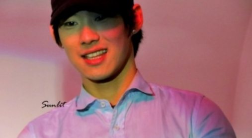 지민 3초 김수현, 작은 얼굴+ 외꺼풀 눈매 '도플갱어'