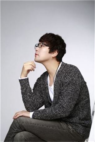 '복면가왕' 스파르타 정체는 이정봉…어떤 노래 불렀나 했더니