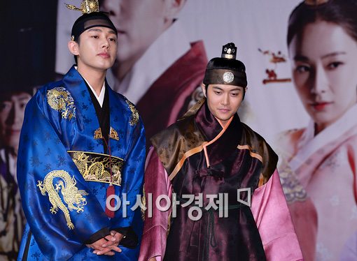 [포토]'라이벌' 유아인-재희, 이들의 운명은?