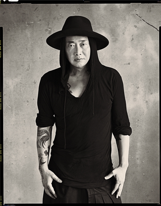 김중만, 주얼리와 '사랑'에 빠지다