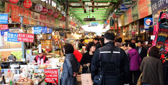 [서울스토리]한국 자본주의가 싹튼 광장시장의 어제와 오늘