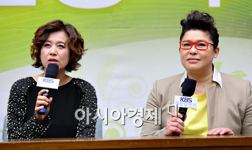 [포토]'맘마미아' 박미선-이영자, "주말 KBS 예능은 우리가"