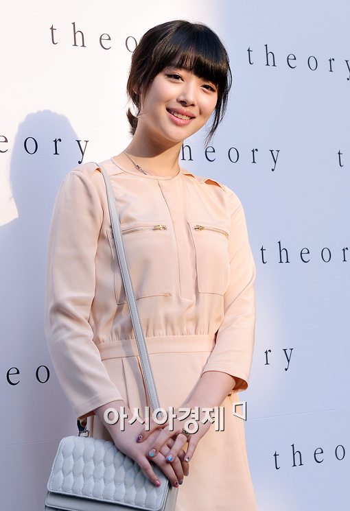 [포토]설리, 화사한 '봄처녀'