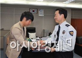 광주경찰, 용감한 시민에 감사장 