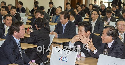 [포토]대책 논의는 해보지만··