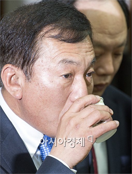 [포토]속 타는 개성공단기업인