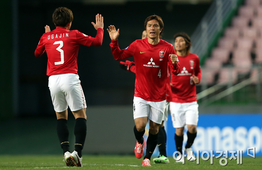 [포토] 선제골 넣은 우라와 나스 다이스케