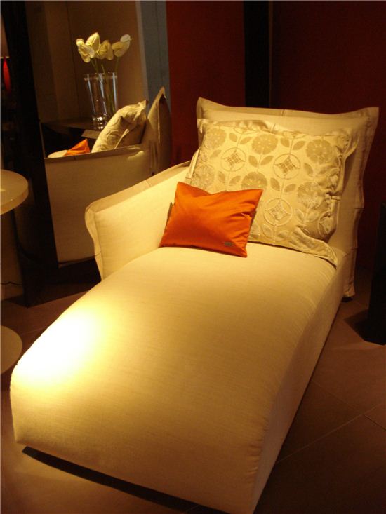 [포토]이게 바로 '겐조' 표 소파