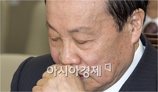 [포토]심각한 이경재 방통위원장 내정자