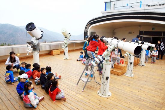 외국인학교·어린이도서관 종사자도 매년 4시간 이상 안전교육 의무