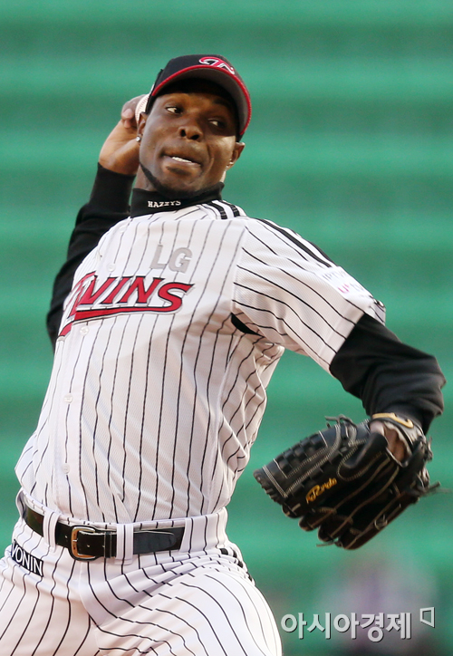 [포토] 역투하는 리즈 '승리를 위해'