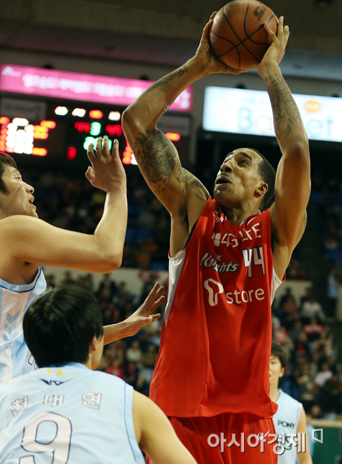 [포토] 슛하는 심스