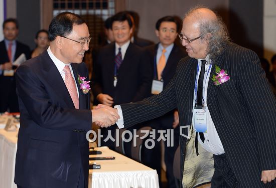 [포토] 세계기자대회 참석한 정홍원 총리