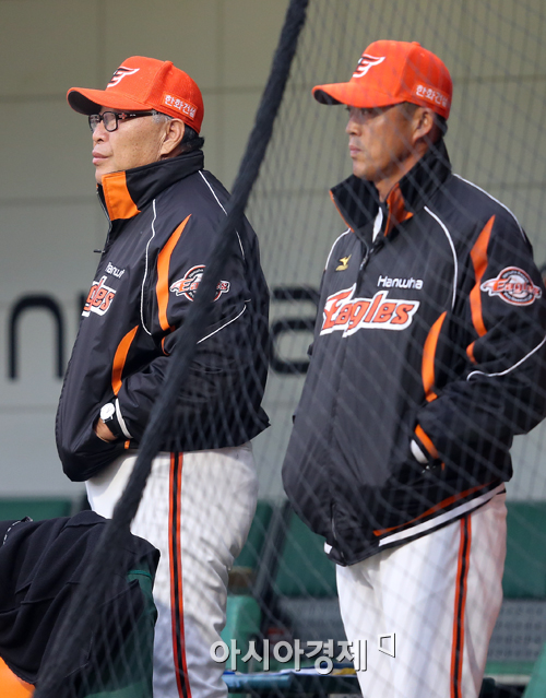 [포토] 김응용 감독 굳은 얼굴