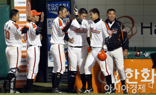 [포토] 달아나는 한화 이글스