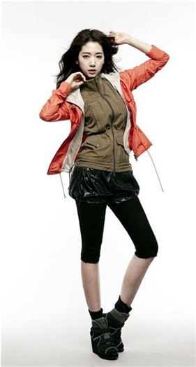 코오롱의 '레이어드 후디 재킷'