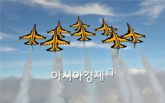 공군 비행단 ‘블랙이글’  순천 정원박람회장에서  에어쇼 펼친다