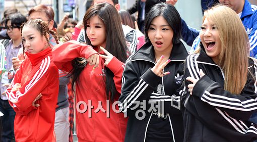[포토]2NE1 '살아 있네'