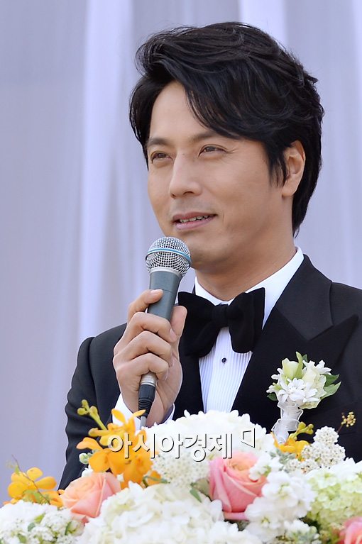 [포토]한재석 "사회는 장동건-공형진, 축가는 더원-김조한"