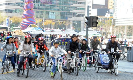 [포토]매월 셋째주 일요일은 자전거 도로 