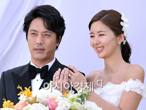 '결혼' 한재석 박솔미 "사회 장동건, 축가 더원, 부케 박시은"