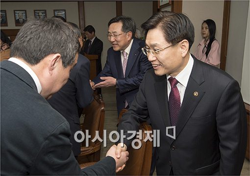 [포토]중소기업인 만나는 국세청장